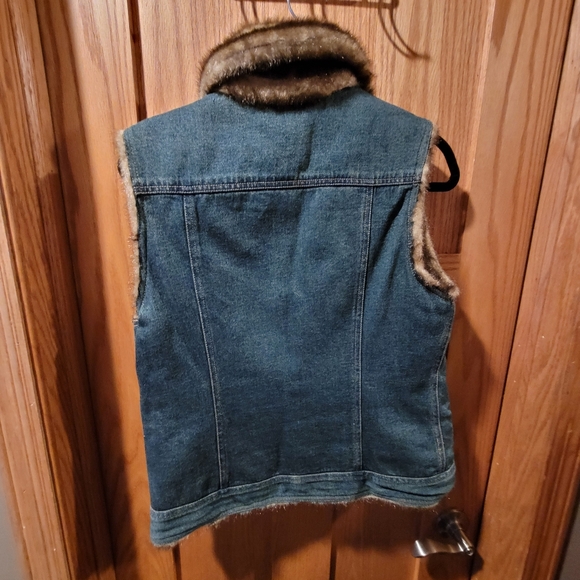 Vintage Esprit Reversible Jean and Faux Fur Vest- Size M - Picture 4 of 8